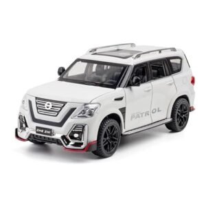 Cleo-TY Metal Car Nissan Patrol HT-CZ136B